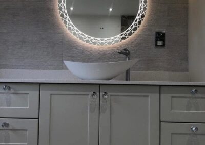 15299802-fc7d-4d44-ad07-3d5712e46620